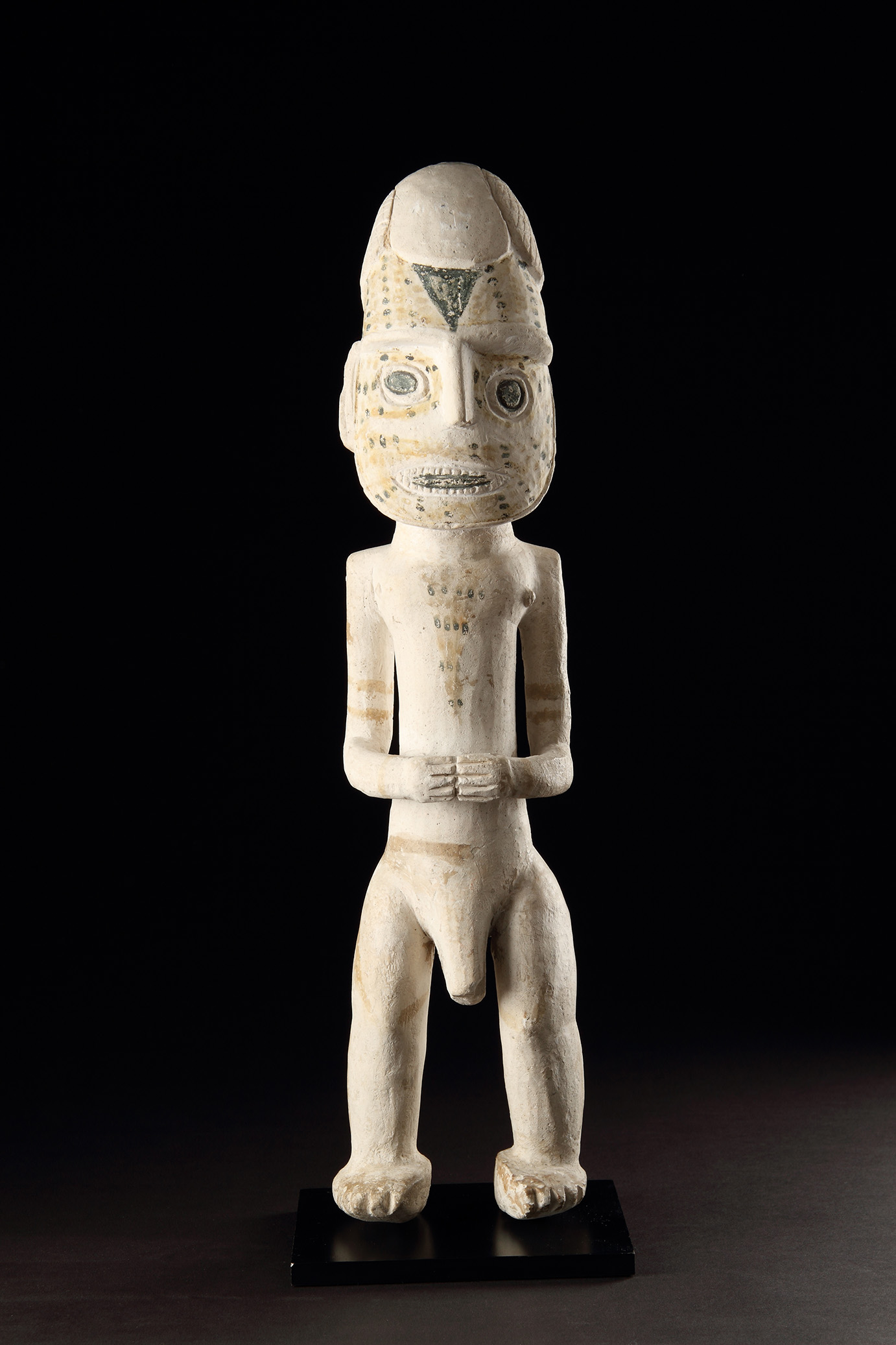 Melanesia New Ireland Namatanai Area Ceremonial Limestone ‘Kulap’